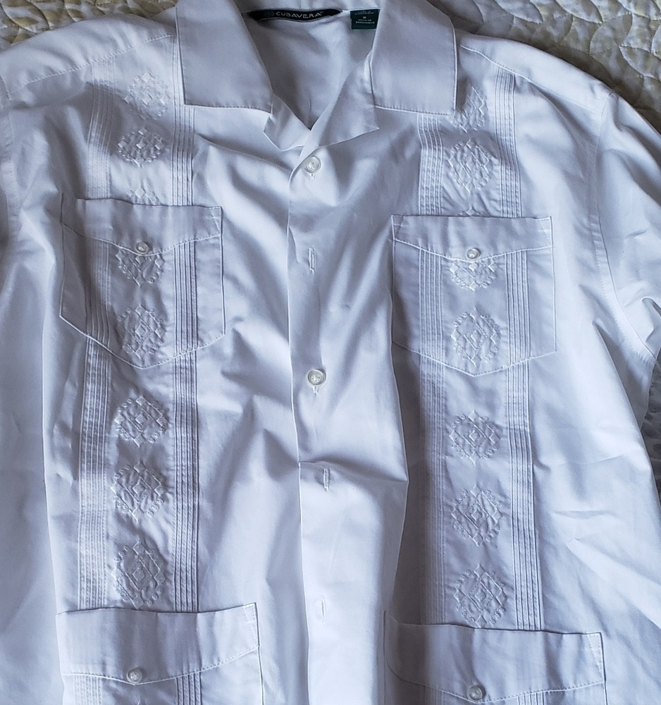 Short sleeve button up. Worn once.